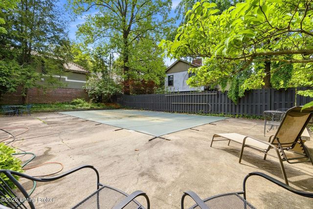 2536 Glenmary Ave, Louisville, KY 40204