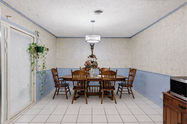 10922 Ivyridge Road, Houston, TX 77043