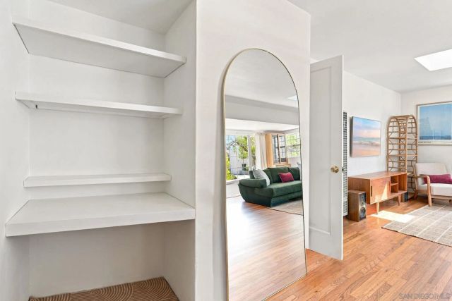 1720 Reed Ave, San Diego, CA 92109