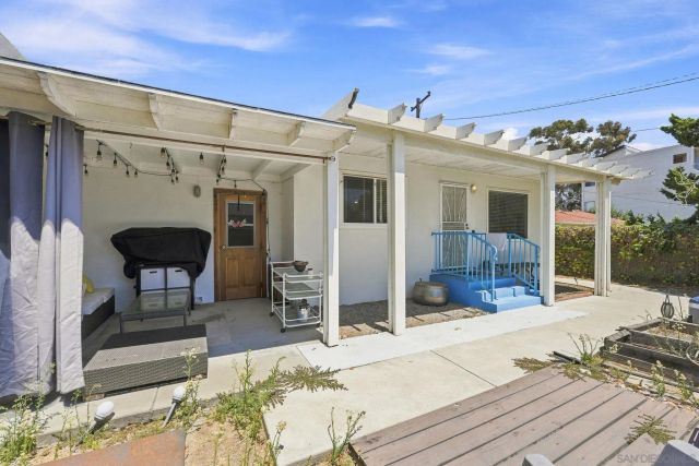 1720 Reed Ave, San Diego, CA 92109