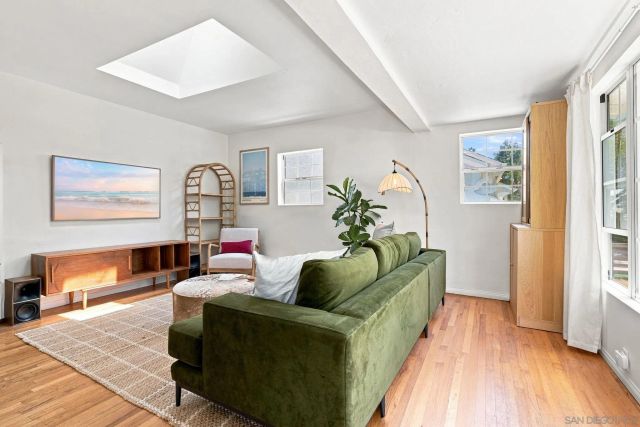 1720 Reed Ave, San Diego, CA 92109