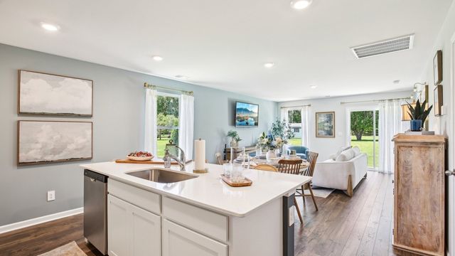 1208 Canyon Drive, Portland, TN 37148