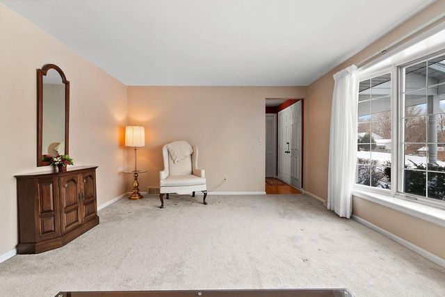 1624 ST CHRISTOPHER COURT, Green Bay, WI 54304