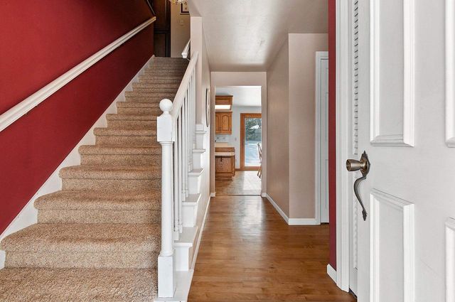 1624 ST CHRISTOPHER COURT, Green Bay, WI 54304