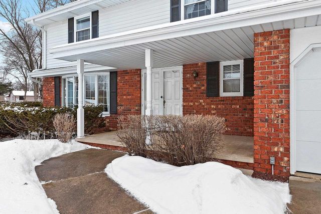 1624 ST CHRISTOPHER COURT, Green Bay, WI 54304