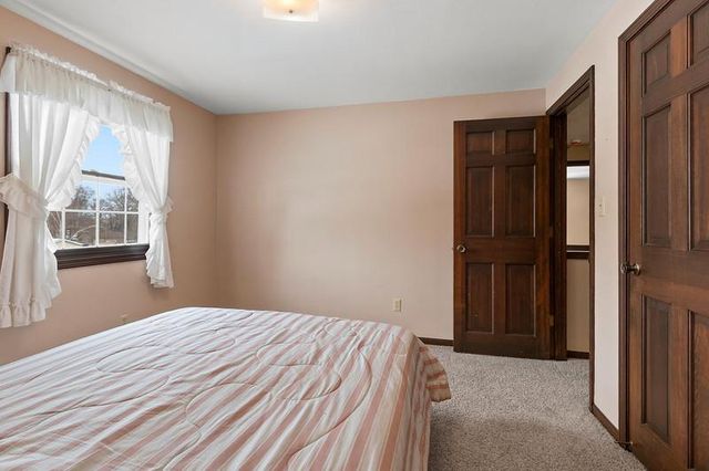 1624 ST CHRISTOPHER COURT, Green Bay, WI 54304