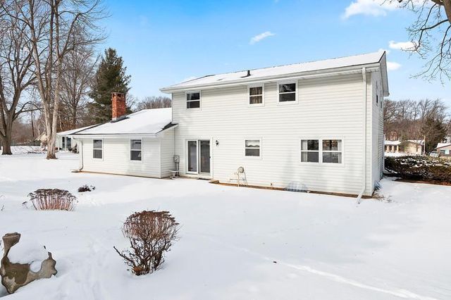 1624 ST CHRISTOPHER COURT, Green Bay, WI 54304