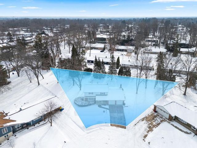 1624 ST CHRISTOPHER COURT, Green Bay, WI 54304