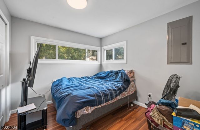 136 Haroldson Pl, Pompton Lakes Boro, NJ 07442