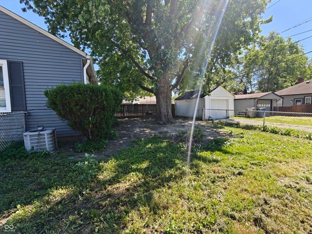 1942 N Emerson Avenue, Indianapolis, IN 46218