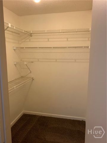 455 Mall Boulevard 36, Savannah, GA 31406