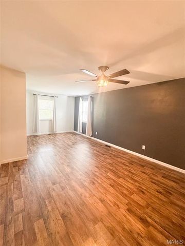 308 Forest Run Drive, Eureka, MO 63025