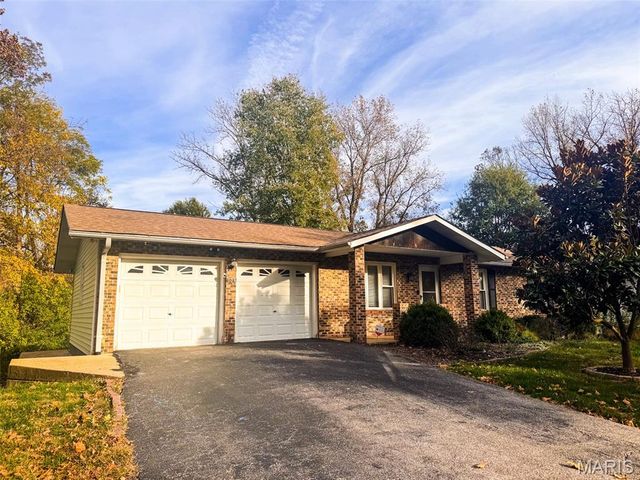 308 Forest Run Drive, Eureka, MO 63025