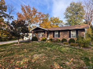 308 Forest Run Drive, Eureka, MO 63025