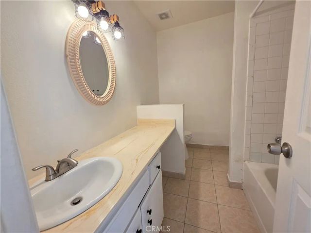 719 N Eucalyptus Avenue 26C, Inglewood, CA 90302