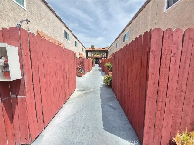 719 N Eucalyptus Avenue 26C, Inglewood, CA 90302