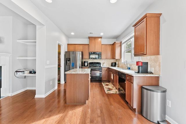 3342 Sardis Bend Drive, Buford, GA 30519