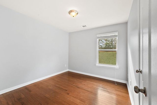 3342 Sardis Bend Drive, Buford, GA 30519