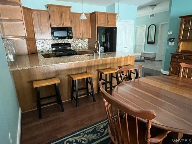 283 Carriage Path Court, Webster, NY 14580