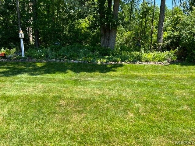 283 Carriage Path Court, Webster, NY 14580