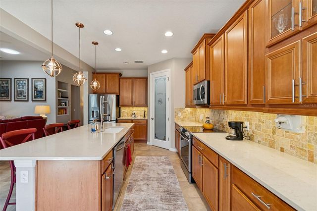 825 SAN RAPHAEL ST, Poinciana, FL 34759