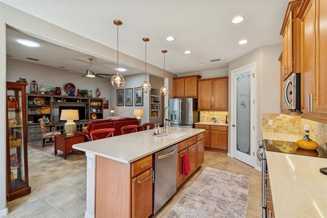 825 SAN RAPHAEL ST, Poinciana, FL 34759