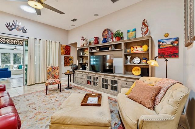 825 SAN RAPHAEL ST, Poinciana, FL 34759