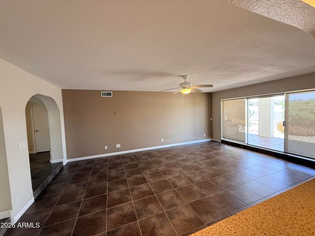 1301 E Rowlands Lane, Phoenix, AZ 85022