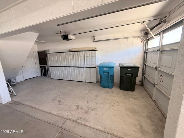 1301 E Rowlands Lane, Phoenix, AZ 85022
