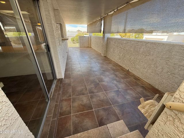 1301 E Rowlands Lane, Phoenix, AZ 85022