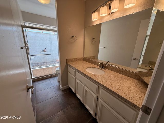 1301 E Rowlands Lane, Phoenix, AZ 85022