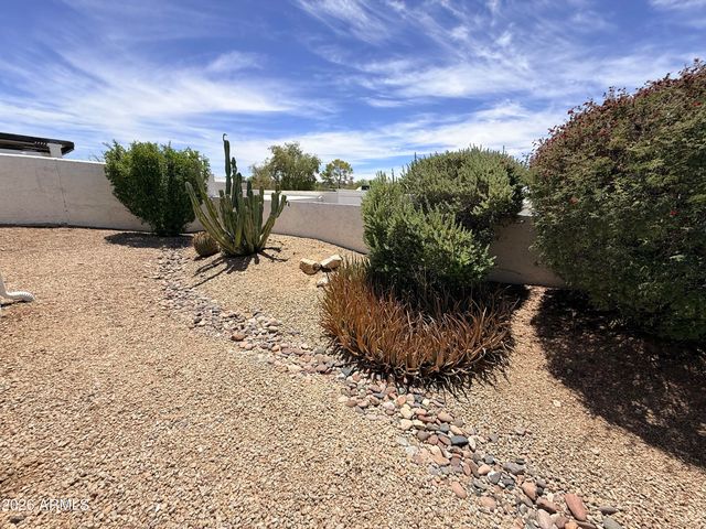 1301 E Rowlands Lane, Phoenix, AZ 85022