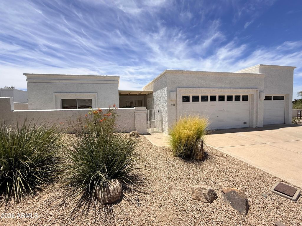 1301 E Rowlands Lane, Phoenix, AZ 85022 — photo 2
