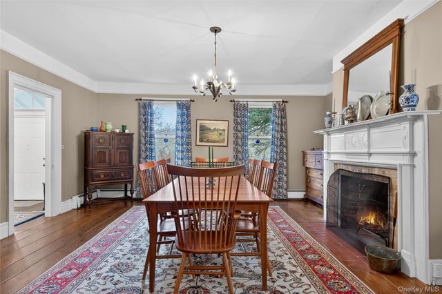 90 Quaker Avenue, Cornwall, NY 12518