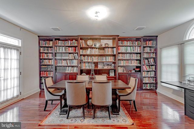 2 WILDERNESS DR, Medford, NJ 08055