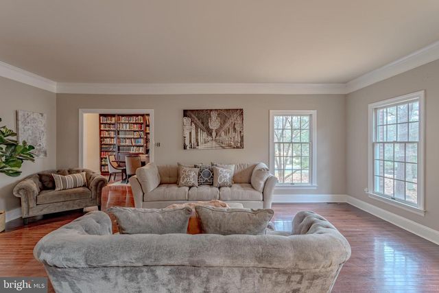 2 WILDERNESS DR, Medford, NJ 08055