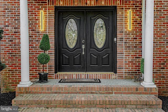 2 WILDERNESS DR, Medford, NJ 08055