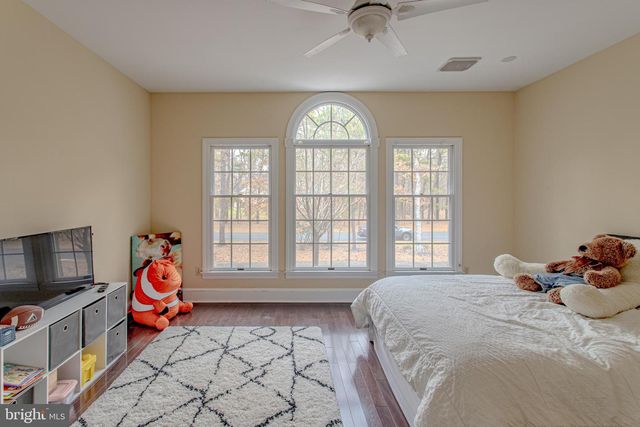 2 WILDERNESS DR, Medford, NJ 08055