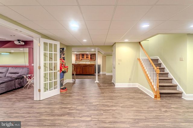 2 WILDERNESS DR, Medford, NJ 08055