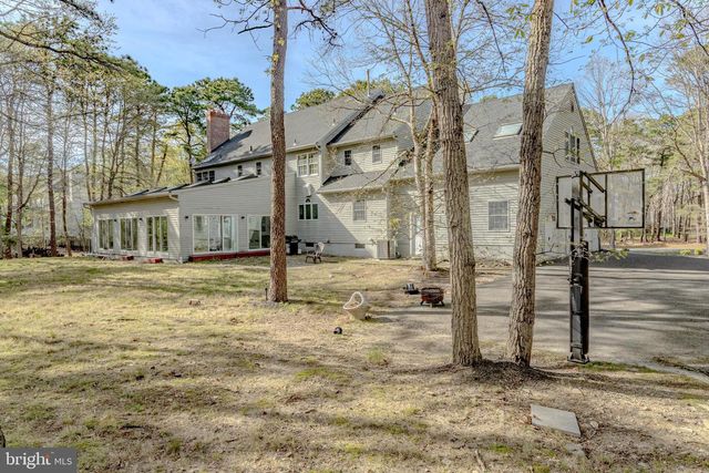 2 WILDERNESS DR, Medford, NJ 08055