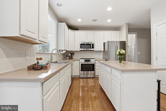 29 PAIGE TRL, Perkasie, PA 18944