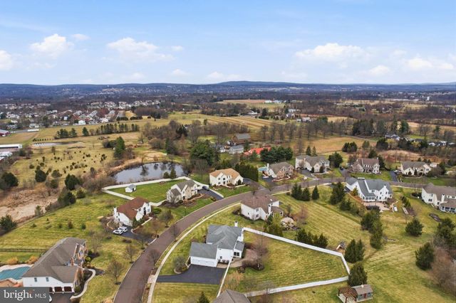 29 PAIGE TRL, Perkasie, PA 18944