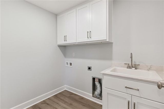 709 Adams Street, Darien, GA 31305