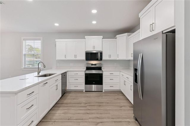 709 Adams Street, Darien, GA 31305