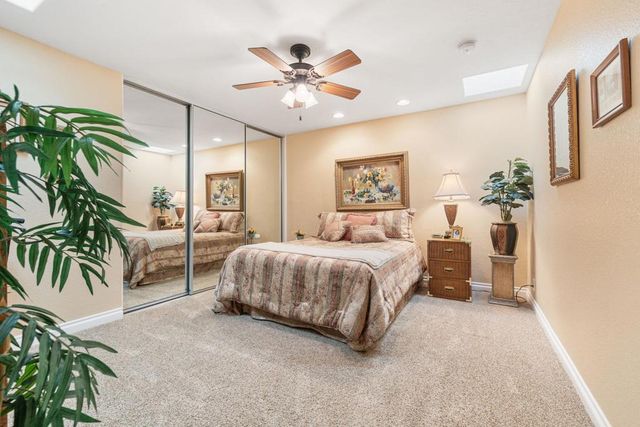 175 Las Lomas, Palm Desert, CA 92260