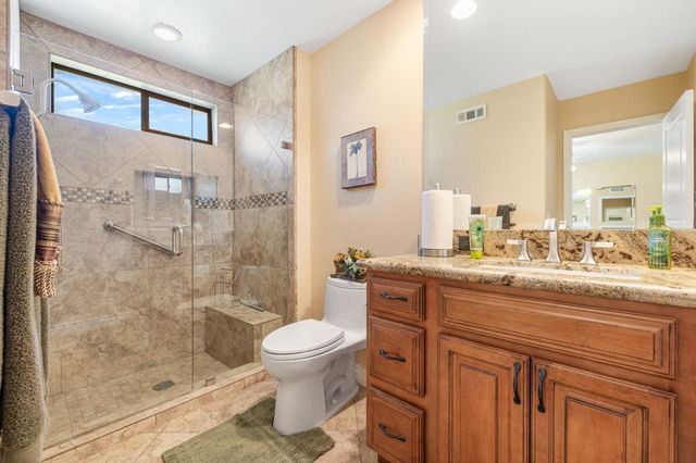 175 Las Lomas, Palm Desert, CA 92260