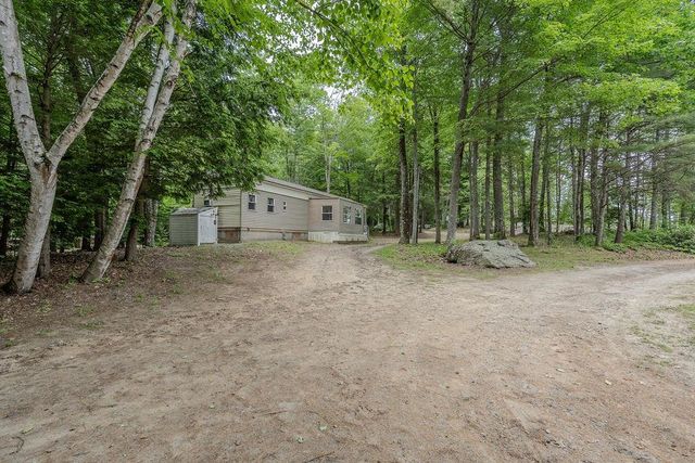 3 Spruce Cove Road, Northwood, NH 03261