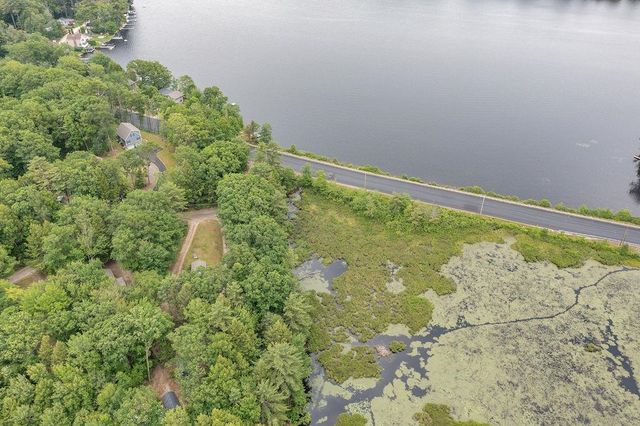 3 Spruce Cove Road, Northwood, NH 03261