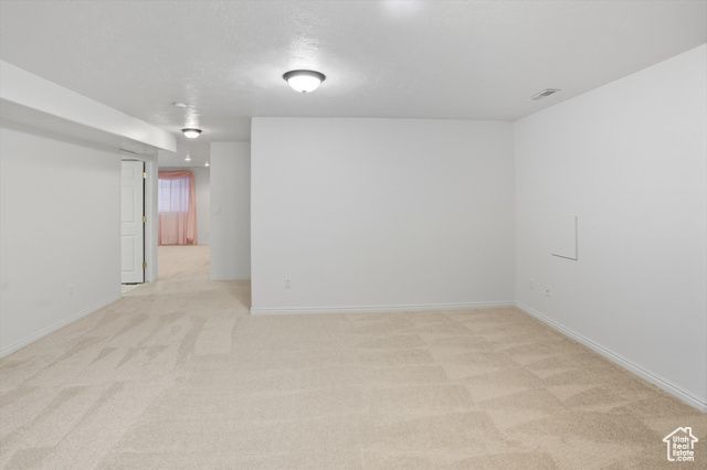 4602 S HATHAWAY DR, Roy, UT 84067
