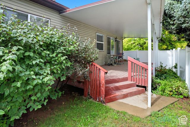 4602 S HATHAWAY DR, Roy, UT 84067